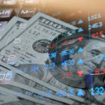 الدولار الامريكي قريب من الخسائر الاسبوعية الجديدة , بالإضافة الى تحديث الاسعار العالمية