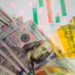 أيهما أفضل لحفظ المال، الذهب أم الدولار ؟