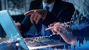 تذبذب الأسواق العالمية: قراءة سريعة في تحركات السلع والعملات والمؤشرات