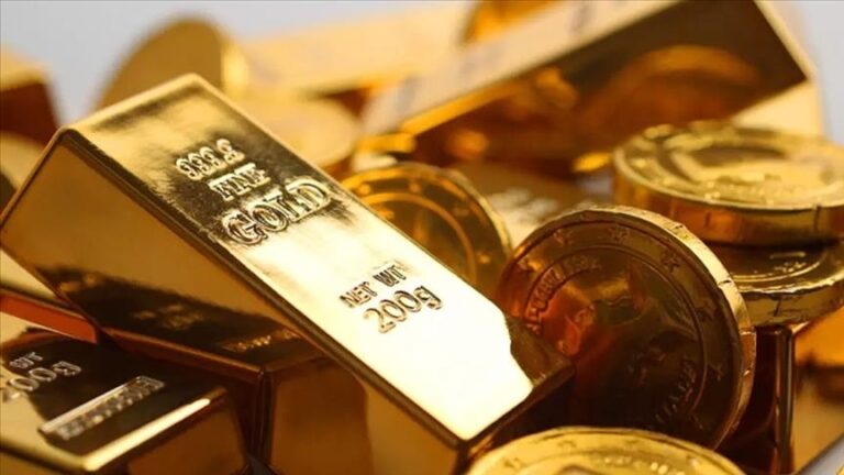 !المعادن النفيسة لا تستقر بينما الذهب يحقق مكاسب ليرتفع بشكل جنوني