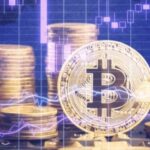 البيتكوين تقتحم مستويات قياسية وتتخطى 122 ألف دولار وسط انتعاش كبير في سوق العملات الرقمية