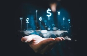  الأسواق العالمية اليوم الخميس 26 يونيو : الذهب يصعد والدولار يتراجع والمؤشرات تتباين