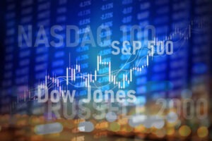 مؤشر S&P 500: نظرة شاملة على طبيعته، آليات تداوله، وحكمه الشرعي