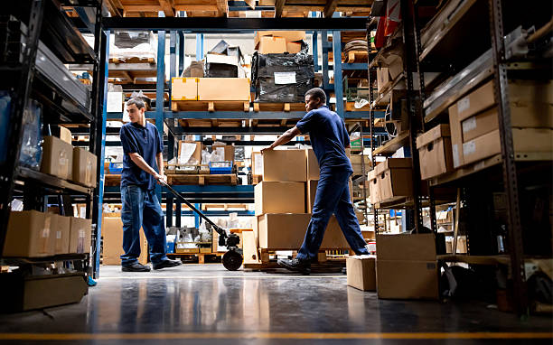 السلع اليوم – 1 يوليو 2025: تحليل سوق متقلب تحت وطأة العوامل العالمية