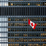 العقود الآجلة الكندية ترتفع وسط ترقّب لقرارات البنوك المركزية ونتائج الشركات