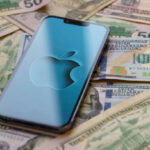 شركة آبل تترقب إطلاق آيفون 17: ارتفاعات في وول ستريت وضغوط على السهم قبل طفرة الذكاء الاصطناعي