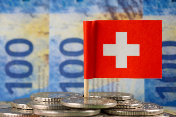 محافظ البنك الوطني السويسري: عودة أسعار الفائدة السالبة «شبه مستحيلة» في الظروف الحالية