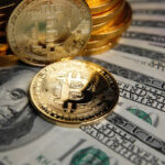 البيتكوين والعملات الرقمية تتعافى جزئياً وسط مخاوف تجارية وضغوط بيعية