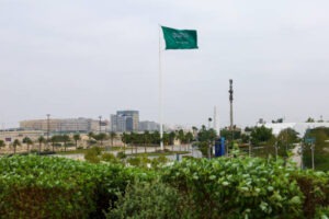 أرامكو السعودية تتجاوز توقعات الأرباح في الربع الثالث رغم تراجع أسعار النفط العالمية