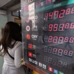 الدولار يضغط على العملات الآسيوية.. الوون والروبية يتراجعان والأسواق تترقب بيانات التضخم الأمريكية