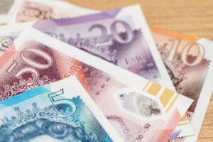 الربح التراكمي: سر النمو الحقيقي في التداول