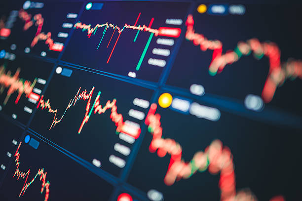 الأسهم البريطانية ترتفع مع صعود الذهب والجنيه