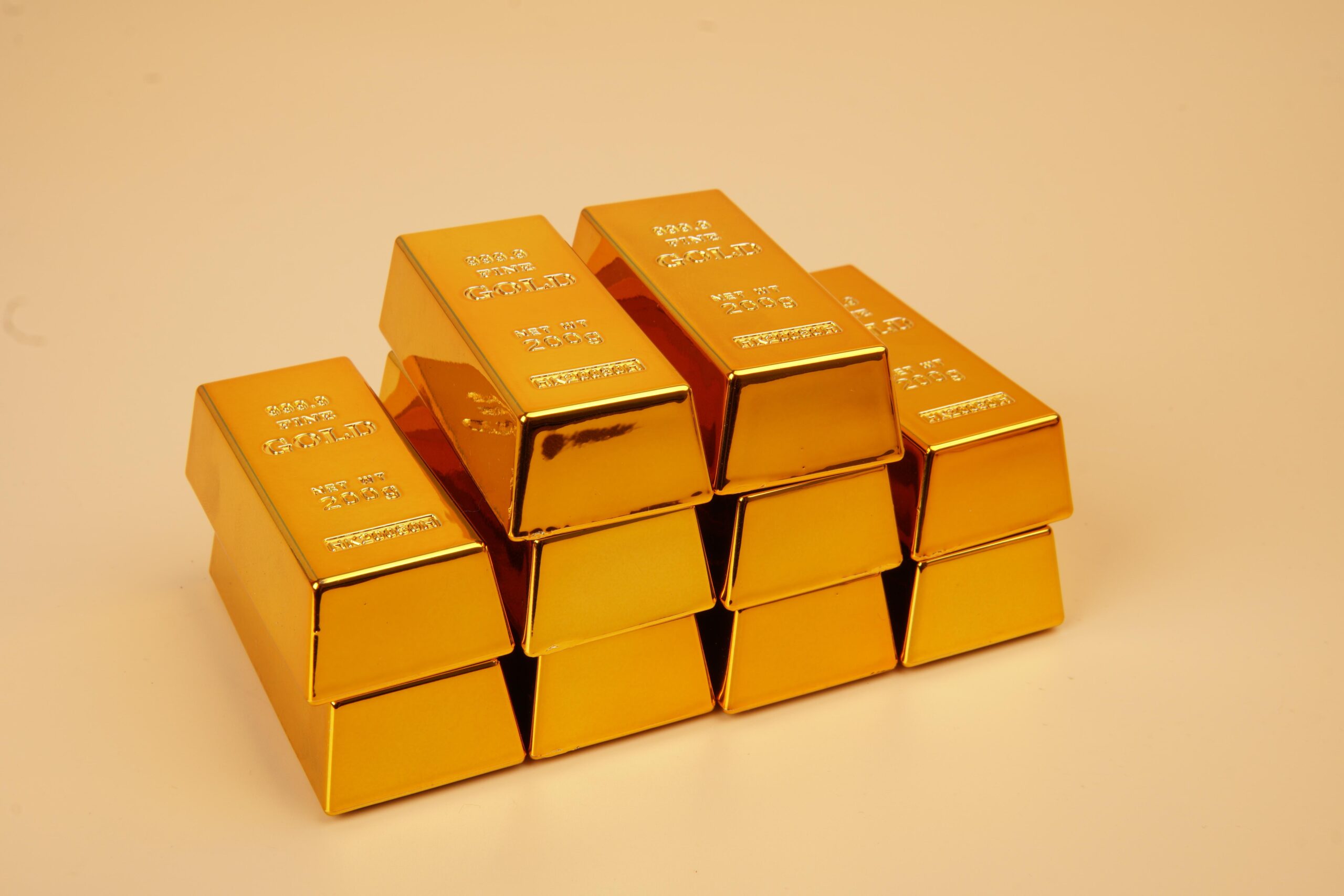 الذهب يتراجع بعد موجة صعود قوية… وجني الأرباح يضغط على الأسعار