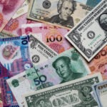 العملات الآسيوية تتداول بحذر وسط ترقب البنوك المركزية وتصاعد التوترات الجيوسياسية