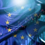 اليورو يتراجع مع تعافي الدولار وترقب قرار الفائدة الأوروبية