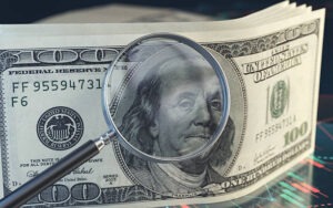 الدولار يتراجع لأدنى مستوى في 6 أسابيع مع انحسار الطلب على الملاذات الآمنة وترقب انفراجة سياسية