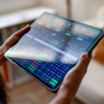 تراجع الأسواق العالمية مع قفزة عوائد السندات وتصاعد المخاوف الجيوسياسية