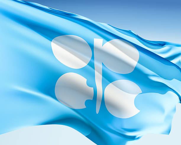 أوبك+ ترفع الإنتاج رغم خروج الإمارات… هل يبدأ الضغط الحقيقي على أسعار النفط؟