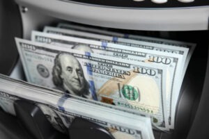 الدولار يستقر بانتظار الفيدرالي.. والعملات الآسيوية تتحرك بحذر وسط ترقب الأسواق