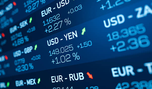 العملات الآسيوية تحت الضغط والدولار قرب أعلى مستوياته في شهرين.. الأسواق تترقب بيانات التضخم الأمريكية