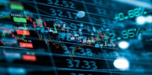 وارش يفتح الباب أمام تشديد السياسة النقدية رغم تباطؤ التضخم الأمريكي