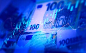 اليورو يتراجع لأدنى مستوى في أسبوعين أمام الدولار مع صعود النفط والعوائد الأمريكية