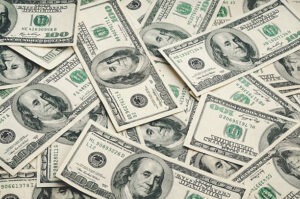 الدولار يستقر قبل بيانات التضخم الأمريكية.. والين يتراجع بعد مكاسب التدخل