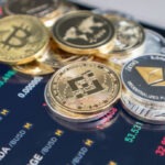 التداول بالعملات الرقمية: دليلك العملي لفهم السوق وإدارة المخاطر وبناء استراتيجية ناجحة